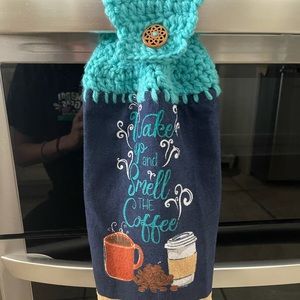 Crochet hanging towel